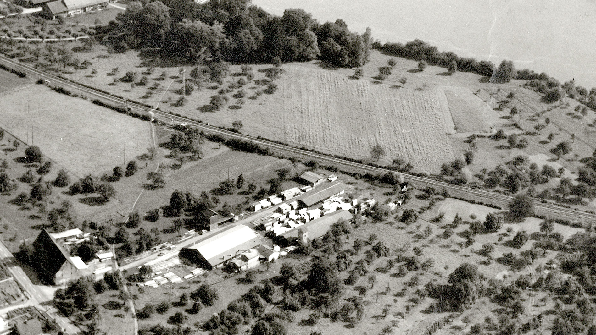 Frank Holz Firmengelände - historische Luftaufnahme 1960